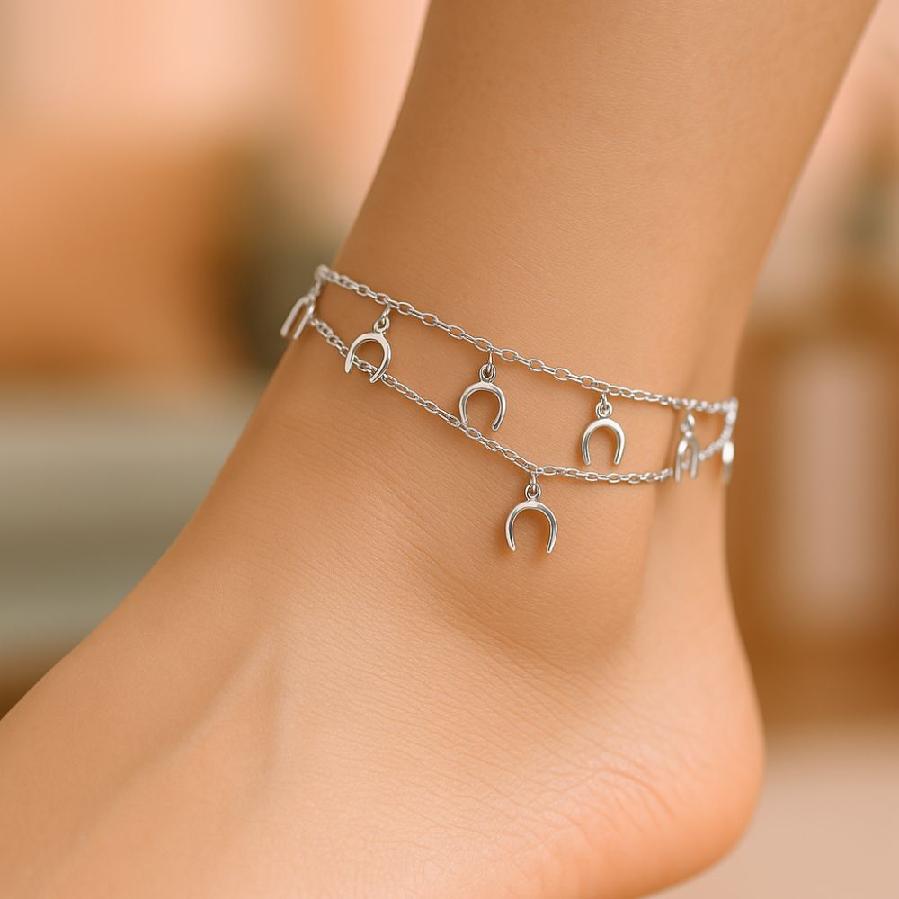 Silver Horseshoe Charm Anklet